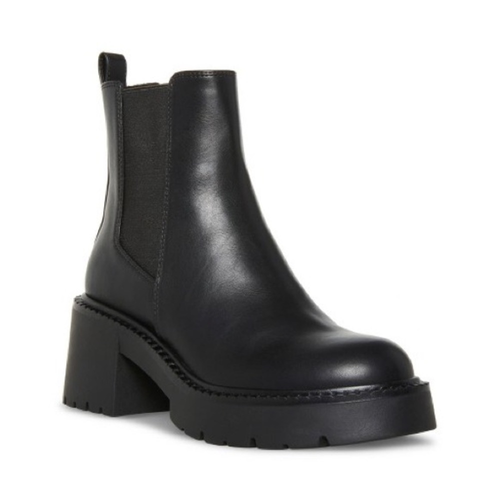 Universal thread heeled lugged bootie